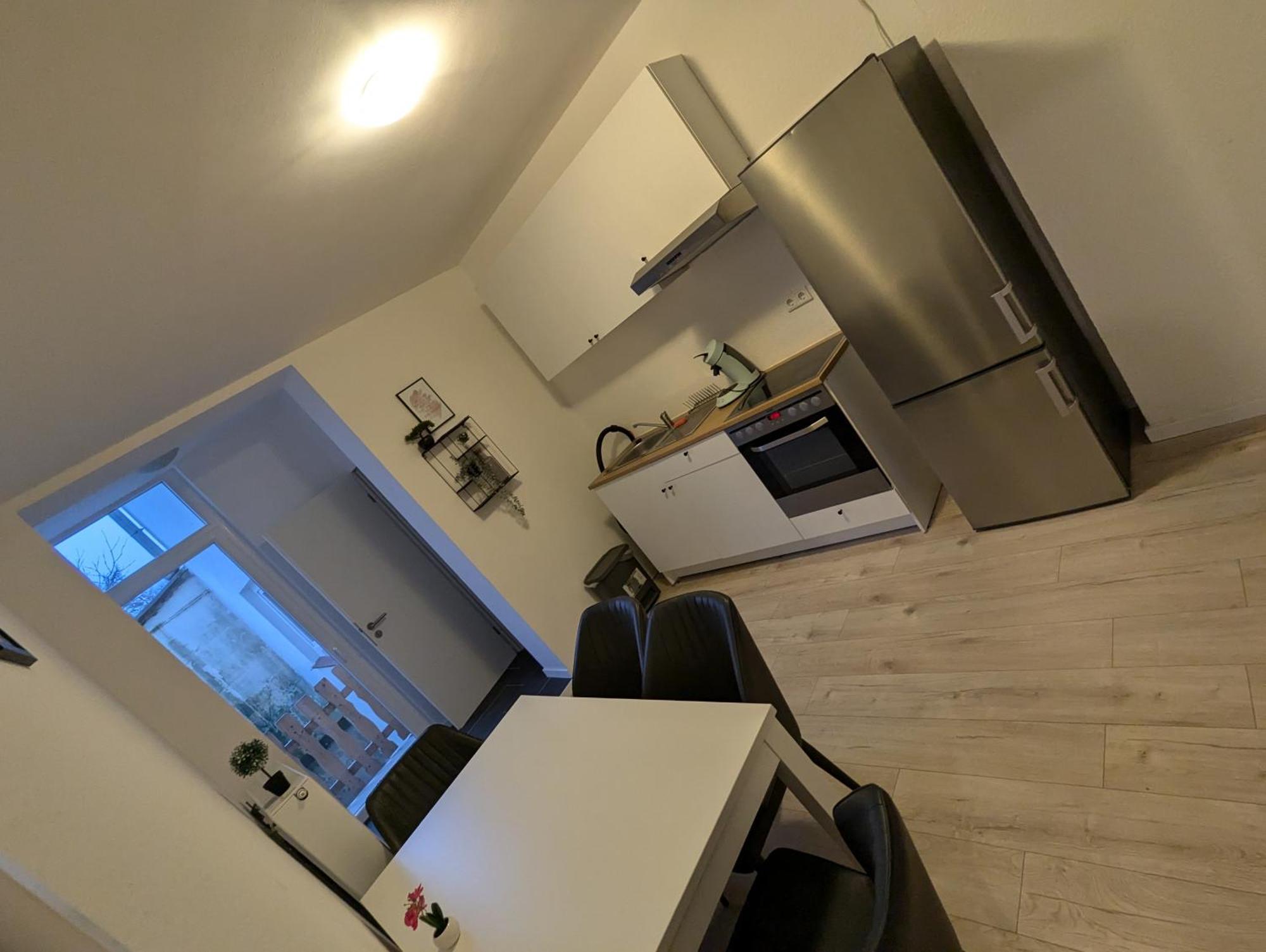 Moderne Wohnung Im Erdgeschoss Mit Terrasse I Ruhige Umgebung Бремерхафен Экстерьер фото