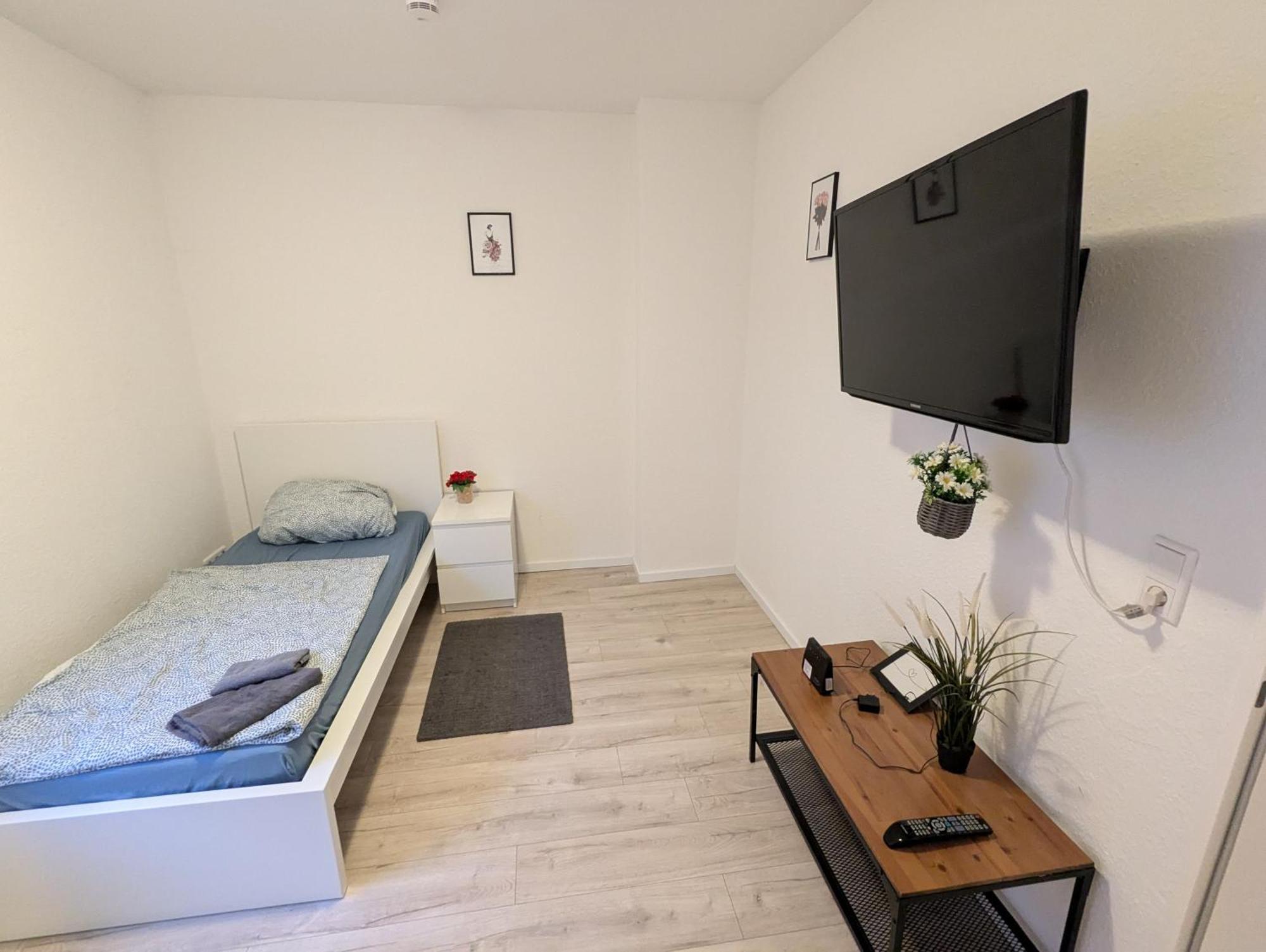 Moderne Wohnung Im Erdgeschoss Mit Terrasse I Ruhige Umgebung Бремерхафен Экстерьер фото
